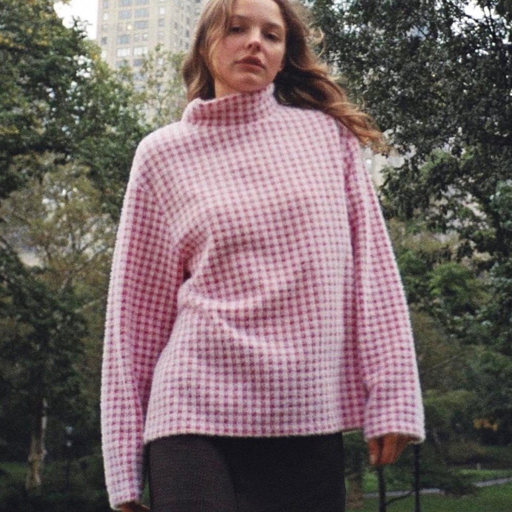 Zara Pink White Mock Neck Sweater Womens Size Small Checkered Plaid‎ Preppy Knit - Picture 1 of 16